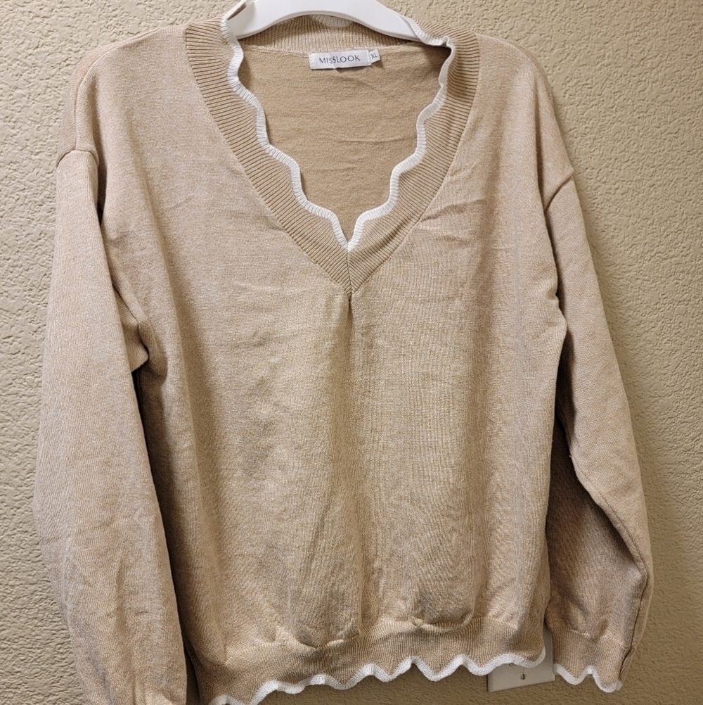 Misslook vneck sweater with white trim size xl